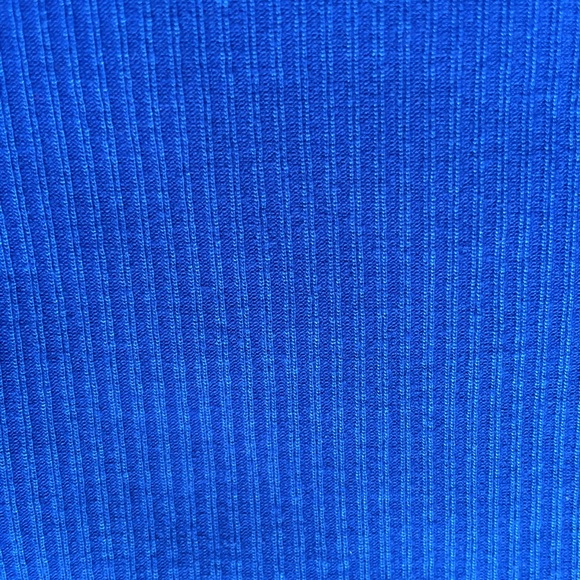 NWOT Under Armour Fitted Ribbed Blue TankTop - Picture 3 of 4